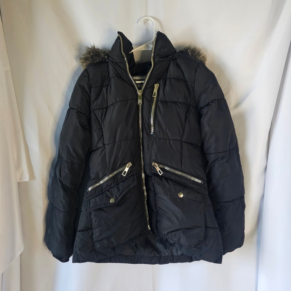 HowDareU Outerwear Black Puffer Jacket Faux Fur Trim Hood Gold Zippers Womens M